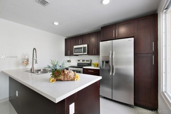 Paradise Gardens, 25860 SW 139th Path, Naranja, Florida 33032, image 2