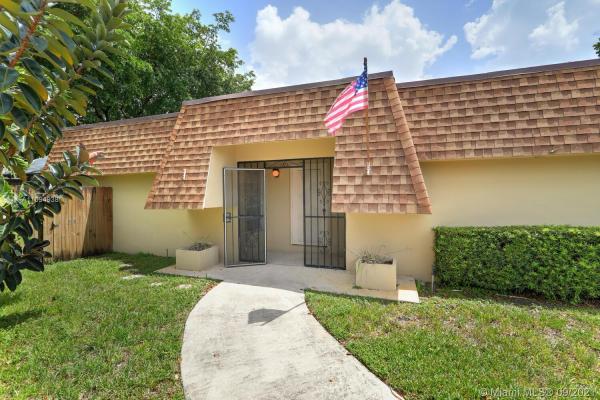 Fairway Villas, 19109 E Lake Dr, Country Club, Florida 33015, image 2