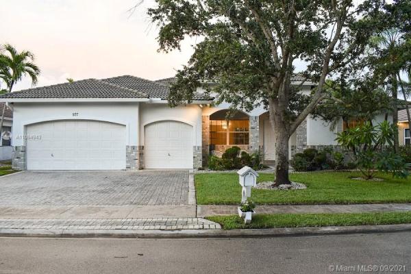 The Estates Of Pembroke Shores, 937 SW 159th Way, Pembroke Pines, Florida 33027, image 1