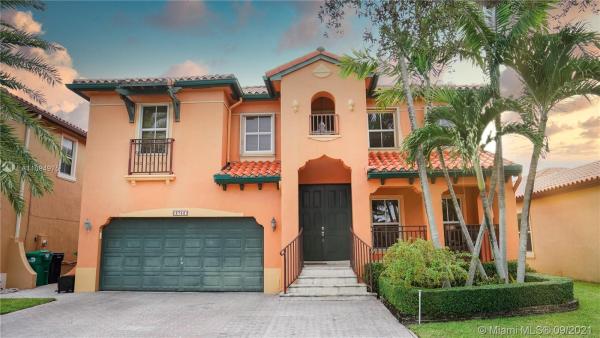 2752 SW 152nd Ct, Unincorporated Dade County, Florida 33185, image 2