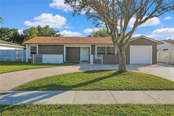 Pine Lake, 11020 SW 161st Ter, Palmetto Estates, Florida 33157, image 2