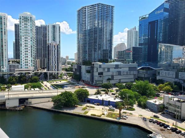 Mint At Riverfront, 92 SW 3rd St #1702, Miami, Florida 33130, image 2