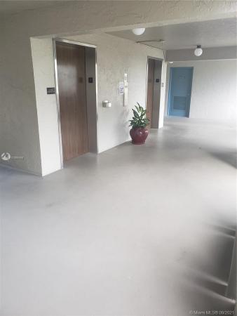 Colony Point, 901 Colony Point Cir #319, Pembroke Pines, Florida 33026, image 1