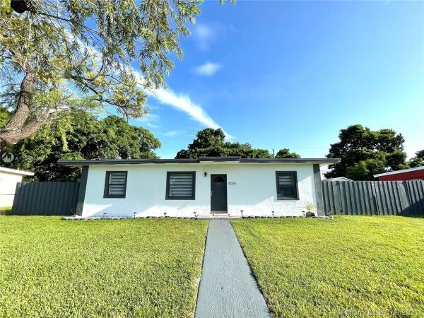 Greene, 10255 SW 171st St, West Perrine, Florida 33157, image 2