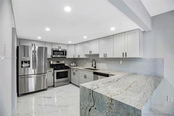 Snapper Village, 6604 SW 114th Pl #A72, Kendall, Florida 33173, image 2