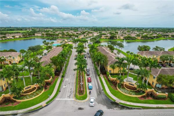 Shoma At Keys Cove, 2460 SE 16th Ter #200, Homestead, Florida 33035, image 2
