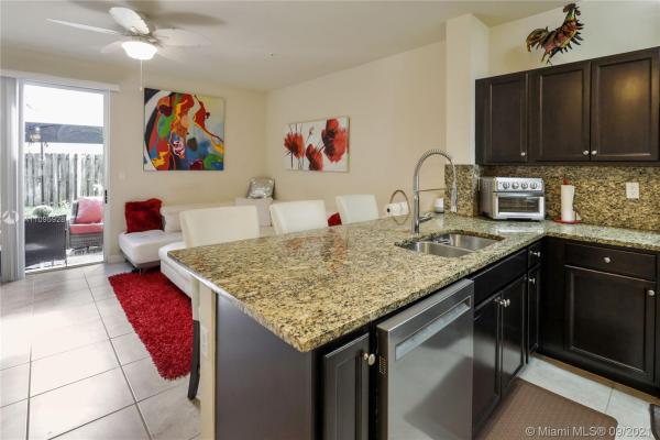 Fiji, 2819 SE 1st Dr #12, Homestead, Florida 33033, image 2