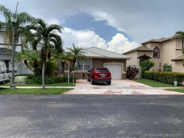 16113 SW 69th Ter, Unincorporated Dade County, Florida 33193, image 2