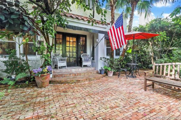 Shenandoah, 1676 SW 11th St, Miami, Florida 33135, image 2