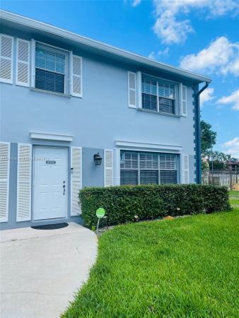Arrowhead Golf & Tennis Club, 8038 SW 18th Ct #6-8, Davie, Florida 33324, image 2