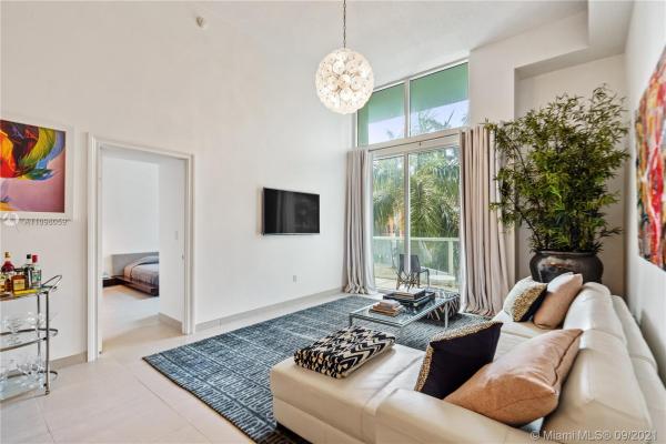 Quantum On The Bay, 1900 N Bayshore Dr #514, Miami, Florida 33132, image 2