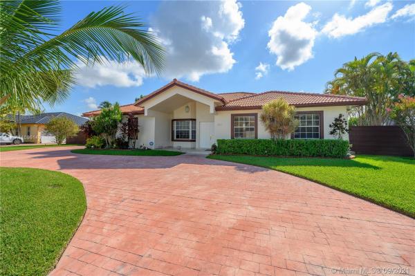 Canero Gondar Estates, 15841 SW 149th Ave, Richmond West, Florida 33187, image 2