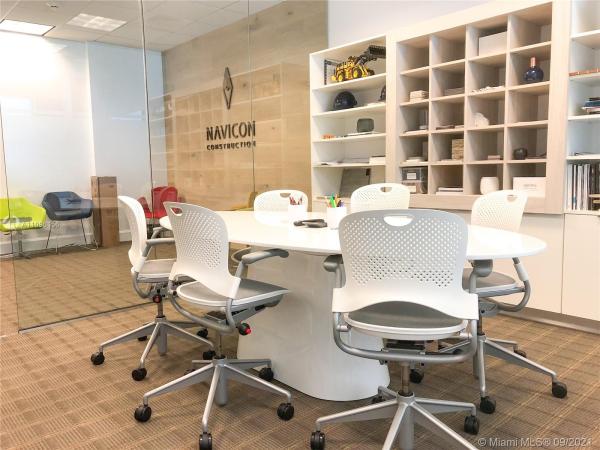 Latitude One West Brickell Office, 175 SW 7th St #1618, Miami, Florida 33130, image 1