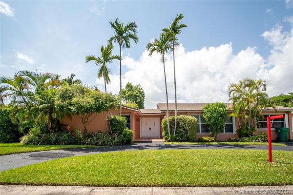 8034 SW 91st Ave, Sunset, Florida 33173, image 2