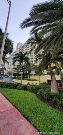 5600 Collins, 5600 Collins Ave #4C, Miami Beach, Florida 33140, image 2