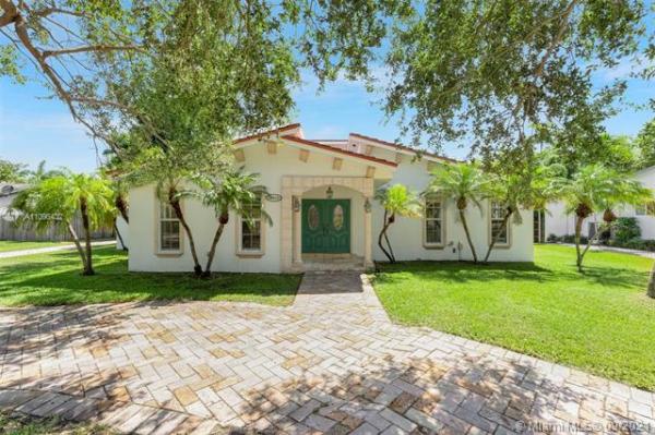 Kings Bay, 14615 Snapper Dr, Coral Gables, Florida 33158, image 2
