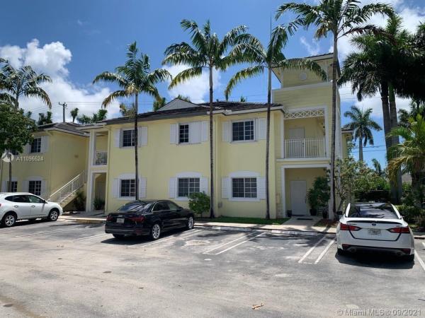 Caribbean Isles Villas, 383 NE 27th Ter #206, Homestead, Florida 33033, image 2