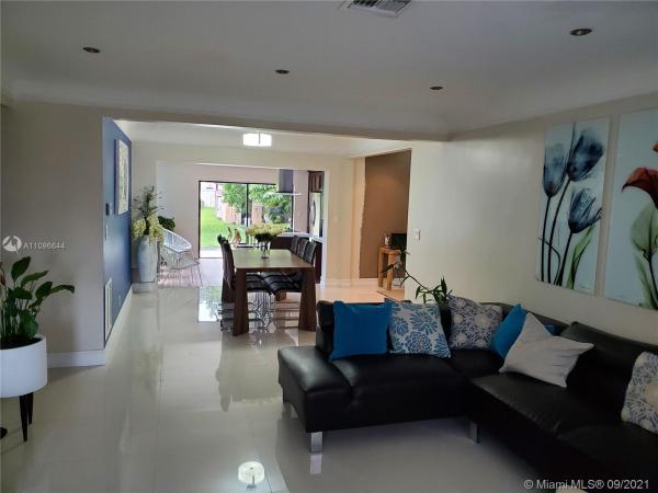 Hollywood Little Ranches, 2926 Madison St, Hollywood, Florida 33020, image 2