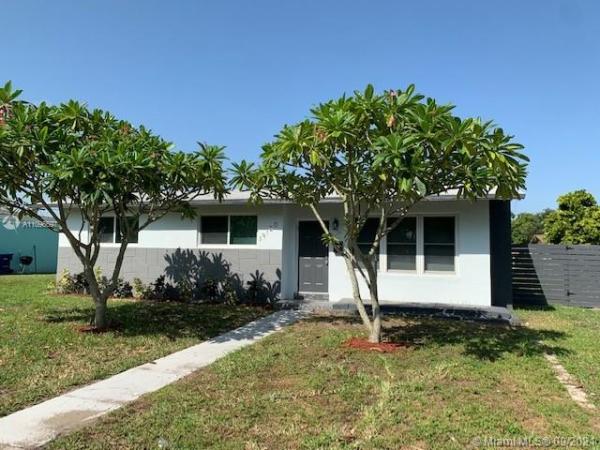 19120 NE 1st Ave, Unincorporated Dade County, Florida 33179, image 2