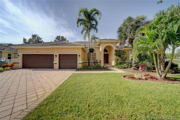 Country Glen, 12994 Spring Lake Dr, Cooper City, Florida 33330, image 2