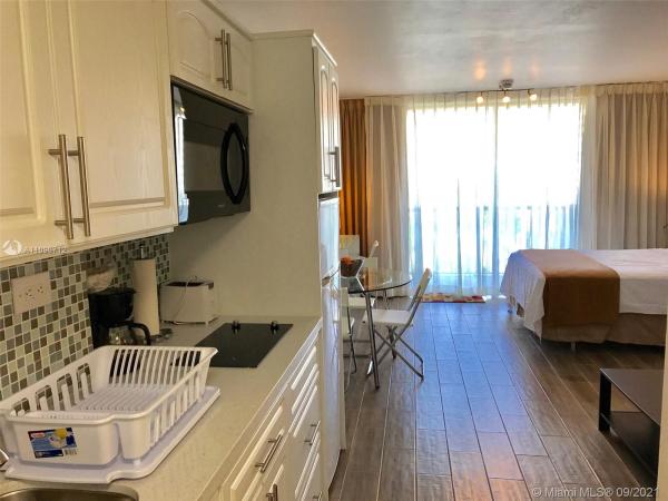 The Aventura Beach Club, 19201 Collins Ave #333, Sunny Isles Beach, Florida 33160, image 2