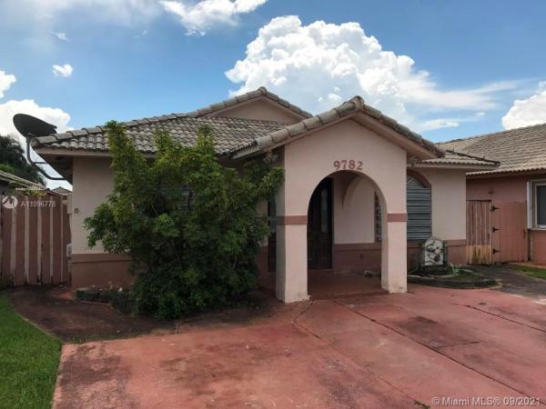 Golden Eagle Estates, 9782 NW 128th Ln, Hialeah Gardens, Florida 33018, image 1