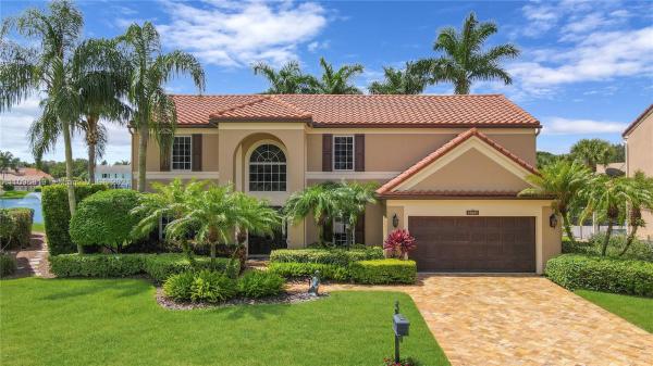 Gardens Hunt Club, 10691 Hidden Lake Cir, Palm Beach Gardens, Florida 33418, image 2