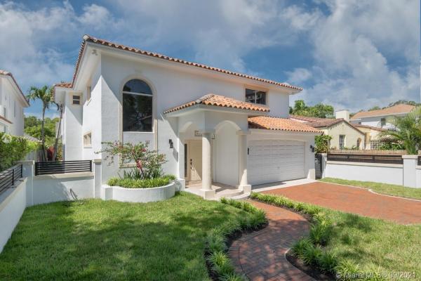 Brickell Estates, 210 SW 28th Rd, Miami, Florida 33129, image 2
