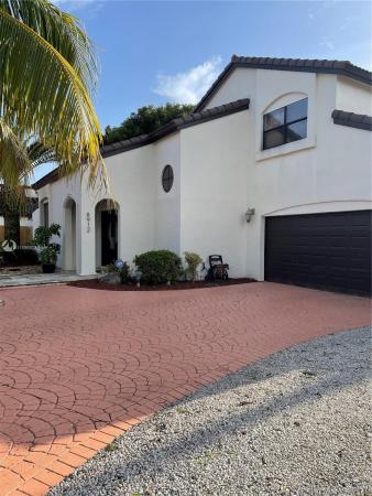 Poinciana Pointe, 8912 SW 5th Ln, Fountainebleau, Florida 33174, image 1