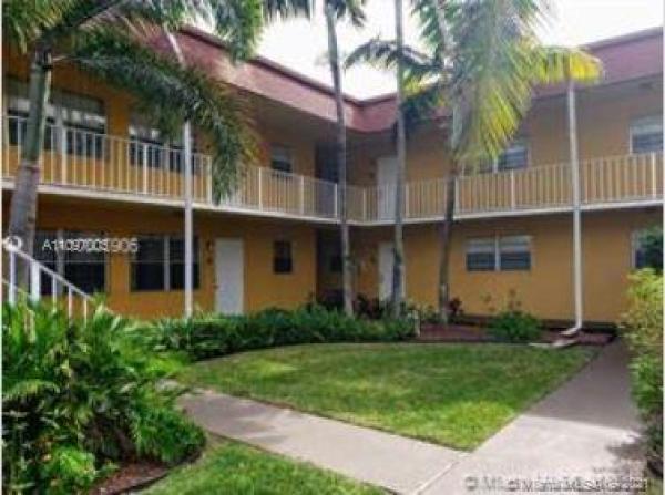 Enclave Sandpiper, 200 Croton Ave #109, Lantana, Florida 33462, image 1