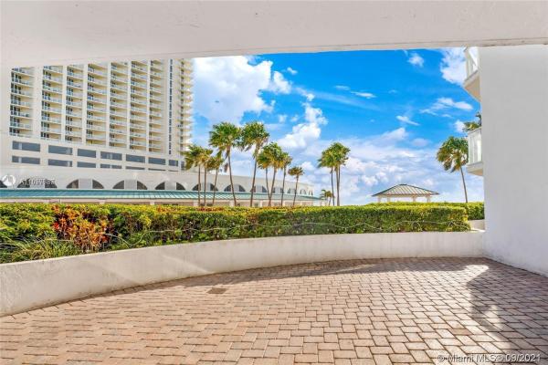 Oceania 3, 16485 Collins Ave #435, Sunny Isles Beach, Florida 33160, image 2