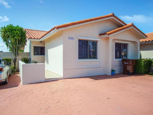El Prado By The Lake, 6460 W 25th Ave, Hialeah, Florida 33016, image 1