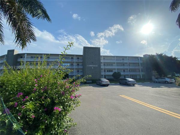 Cambridge, 3141 Cambridge G, Deerfield Beach, Florida 33442, image 1
