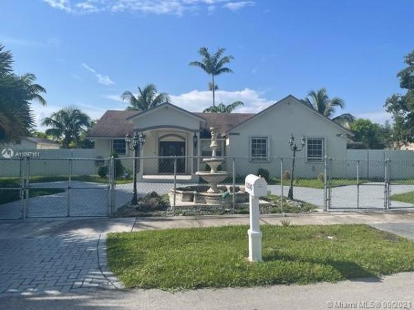 Hainlin Mill Estates, 12540 SW 219th St, Goulds, Florida 33170, image 2