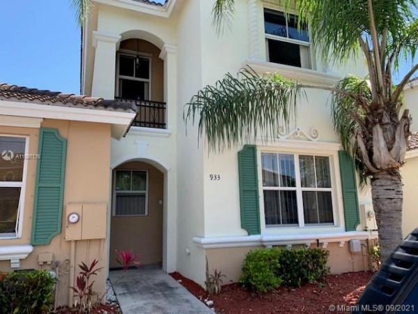 Marbella Bay, 933 NE 42nd Pl 0, Homestead, Florida 33033, image 2