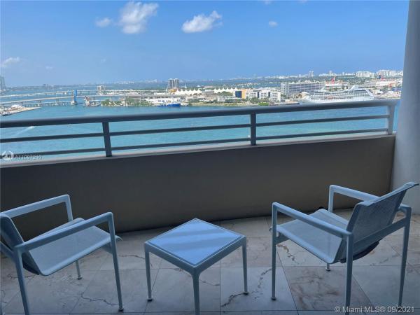 Three Tequesta Point, 848 Brickell Key Dr #2202, Miami, Florida 33131, image 2
