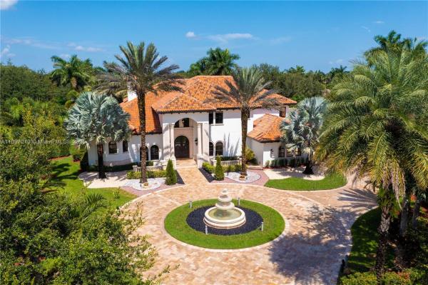 Grand Oaks Estates, 12443 Grand Oaks Dr, Davie, Florida 33330, image 2