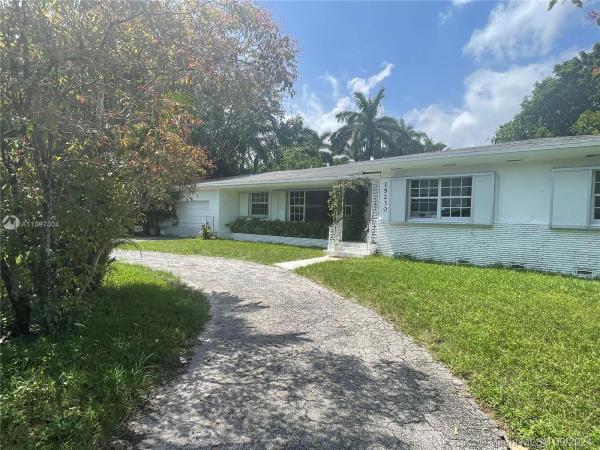 Biscayne Gardens, 15230 S River Dr, Golden Glades, Florida 33169, image 2
