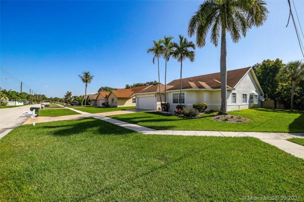 Boca Raton No HOA, 5140 NW 5th Ave, Boca Raton, Florida 33487, image 2