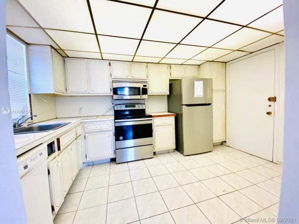Admiral Towers, 1020 Meridian Ave #201, Miami Beach, Florida 33139, image 2