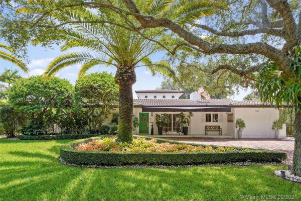 University Estates, 1118 Placetas Ave, Coral Gables, Florida 33146, image 2