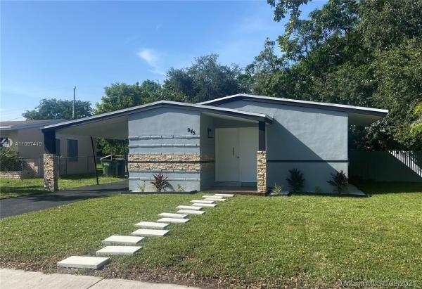 Crosswinds, 945 NW 131st St, North Miami, Florida 33168, image 2