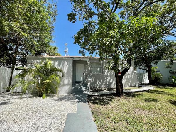 7th Avenue Highlands, 7025 NW 5th Ave, Miami, Florida 33150, image 2