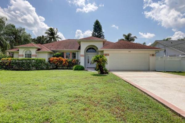 652 SE Seahouse #652, Florida 34983, image 2