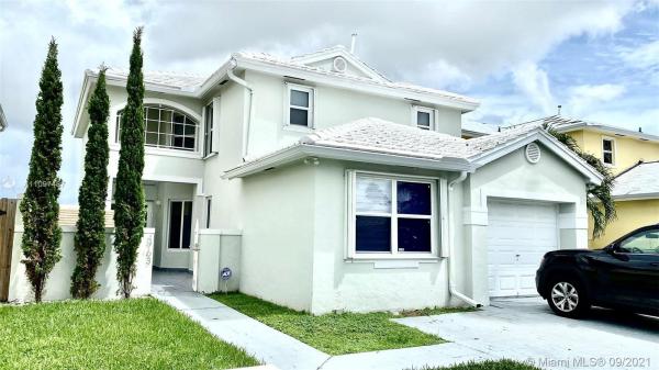Lancaster & Capri At Lakes Of The Meadow, 4763 SW 154th Ave, Kendall West, Florida 33185, image 2