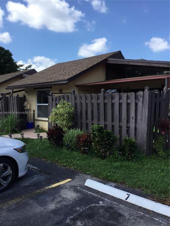 Villas At Carriage Hills, 495 Briarwood Cir #3-61, Hollywood, Florida 33024, image 1