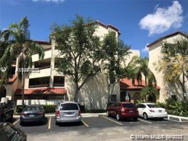 Kenland Walk, 8827 SW 123rd Ct #106, The Crossings, Florida 33186, image 2