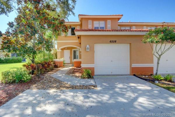 Sail Harbour At Briar Bay, 6228 Eaton St, West Palm Beach, Florida 33411, image 2