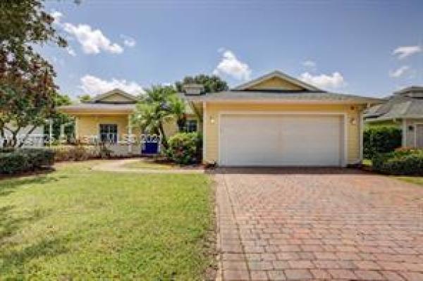 687 NE Little Kayak, Florida 34983, image 2