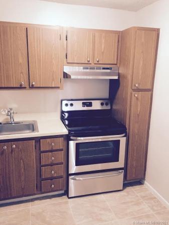 Sunrise On The Green, 4021 N University Dr #210, Sunrise, Florida 33351, image 1